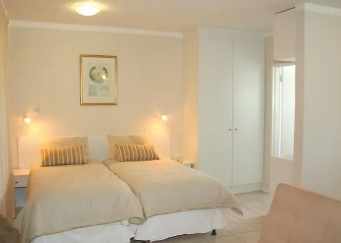 Cascades Apartments 609 & 706 Cape Town